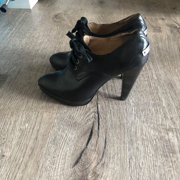 FRYE shoe company heels (harlow stich platform) - Picture 1 of 4